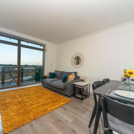 Pass The Keys Riverside Amazing Flat In London Close To The O2 Londres Exterior foto